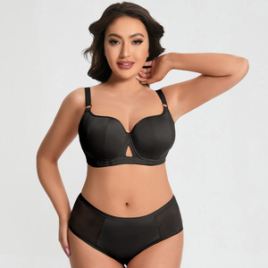 Ensemble de lingerie sexy grande taille à bonnets couvrants pour femme, vente directe usine, ensemble de lingerie couleur unie froncé à décolleté plongeant - Product Image 1