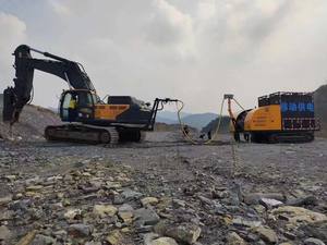 Originale 50 Ton idraulico cingolato escavatore R505LVS con 3.2 m3 secchio in magazzino - Product Image 3