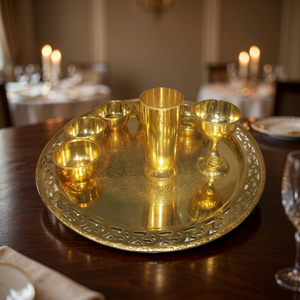 Ensemble de thali en laiton écologique, nouveauté, avec incrustation dorée et finition émaillée, comprenant 1 assiette, 2 verres et 5 bols, vaisselle de mariage - Product Image 3