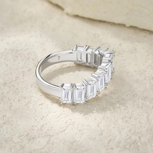 Anello di Lusso in Moissanite di Alta Qualità, Taglio Smeraldo Rettangolare, Argento Sterling 925, per Uomo e Donna - Product Image 4