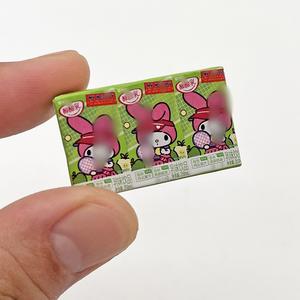 Boîte de boissons <span class=keywords><strong>miniature</strong></span> pour maison de poupée, aliments miniatures, breloque pour coque de téléphone, mini bouteille, micro paysage, accessoires de bijoux DIY - Product Image 4