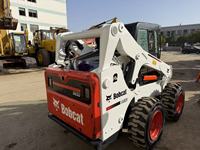 Chargeuse compacte Bobcat S650 fiable pour les chantiers et la manutention de matériaux, chargeuse compacte Bobcat S160 S18