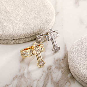 Moda Hip Hop <span class=keywords><strong>Men</strong></span>'s Jewelry Diamante Baguette <span class=keywords><strong>Gothic</strong></span> Cross Ring Prata Iced Out Cz Ferro Cruz Diamante Anéis para Homens Mulheres - Product Image 4