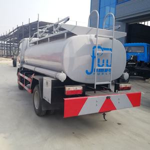 Camion-citerne à <span class=keywords><strong>carburant</strong></span> Dongfeng neuf de 5000 litres <span class=keywords><strong>le</strong></span> <span class=keywords><strong>moins</strong></span> <span class=keywords><strong>cher</strong></span> à vendre - Product Image 3