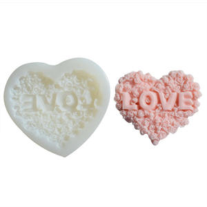 Molde de silicona con forma de corazón y rosa con temática de amor para el Día de San Valentín, ideal para hacer ambientadores de <span class=keywords><strong>coche</strong></span> DIY y pasteles de <span class=keywords><strong>fondant</strong></span> - Product Image 5