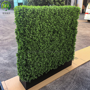 Siepe Artificiale in Plastica Anti-UV, Recinzione <span class=keywords><strong>per</strong></span> Privacy, Muro Verde da Giardino con Fioriera Nera - Product Image 3