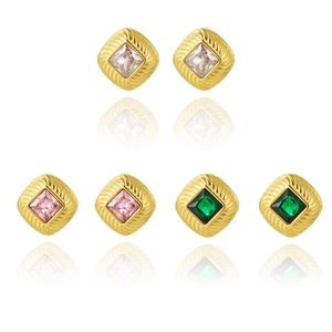 ต่างหูสตั๊ดทรงสี่เหลี่ยมชุบทองประดับเพทายสแตนเลสคุณภาพสูง - Product Image 1