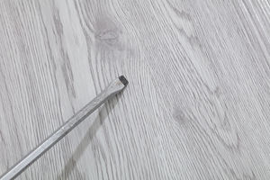 Revêtement de sol en vinyle rigide léger, revêtement de sol en SPC, installation facile pour les appartements - Product Image 3