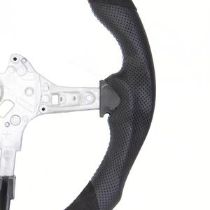 Volante LED de Carbono para <span class=keywords><strong>BMW</strong></span> <span class=keywords><strong>X4</strong></span> X5 X6 M2 M3 M4 F20 F30 F35, Descuento Directo de Fábrica en Stock - Product Image 4