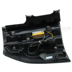 Feux arrière clignotants de signalisation et de dégagement avec ampoule pour Mitsubishi Pajero V97 V93 V98 Shogun V95 - Product Image 3