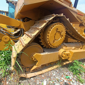 รถดันดินตีนตะขาบ Caterpillar D6H มือสองจากญี่ปุ่นแท้ เครื่องยนต์ CAT 3306 รถดันดินขนาดกลาง พร้อมริปเปอร์ สำหรับงานก่อสร้างปรับระดับพื้นดิน - Product Image 6