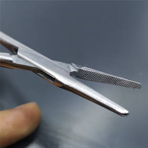 Portaagujas Quirúrgico Pulen de Acero Inoxidable, Instrumento Veterinario Reutilizable para Perros - Product Image 4