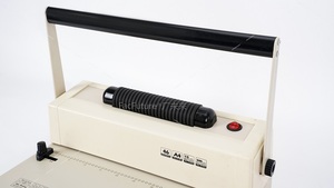 Máquina Perforadora y Encuadernadora Eléctrica Sonto, Resistente, <span class=keywords><strong>para</strong></span> Perforar y <span class=keywords><strong>Encuadernar</strong></span> <span class=keywords><strong>Papel</strong></span> - Product Image 5