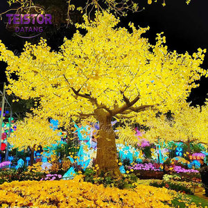 Arbre de Ginkgo LED hautement réaliste avec feuilles dorées pour la décoration des entrées de centres de villégiature et des festivals d'hiver - Product Image 3