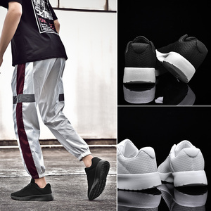 Sneakers en mesh à lacets avec logo personnalisé pour hommes - Chaussures de marche pour les saisons d'hiver/du printemps/du automne - Product Image 4