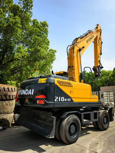 Excavadora de ruedas Hyundai 210W-9T usada de alta calidad, 21 toneladas, motor Cummins de fabricación coreana, rendimiento estable al mejor precio - Product Image 4
