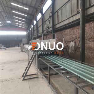 Machine de production de plaques ondulées en plastique renforcé de fibres de verre (FRP) pour toiture - Product Image 3