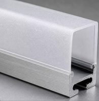 Profilé LED en aluminium anodisé argenté série 6000, encastré au mur ou au plafond, avec bride pour éclairage à bande LED