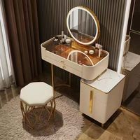 Table de maquillage moderne de luxe en bois avec miroir éclairé et chaise, design panneau en fer, sur pied, pour chambre et hôtel