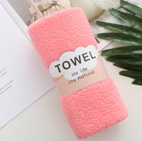 Serviettes très absorbantes en velours corail en microfibre Serviettes de bain de sport multicolores avec bande de papier personnalisée