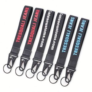Lanyard Corto Personalizado con Gancho de Águila y Logotipo OEM, con Sublimación de Poliéster y Lanyards Tejidos para Muñeca - Product Image 5