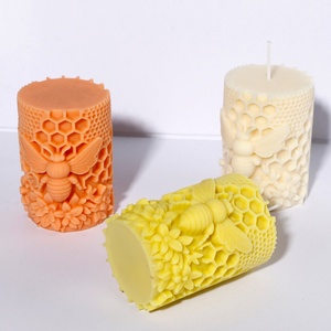 Moule en silicone 3D en forme de pilier pour bougies, moule en silicone nid d'abeille pour bougies DIY, décoration d'intérieur, moule pour bougies parfumées en résine - Product Image 3