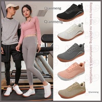 Chaussures de course unisexes pour hommes grandes tailles (EU 40-46) – Baskets respirantes en maille à semelle souple et bout large – Chaussures décontractées pour couple