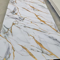 Panneaux muraux décoratifs DIY en gros pour usine, revêtement mural en marbre UV, placage de bambou et de charbon de bois, panneaux muraux intérieurs en PVC pour hôtels