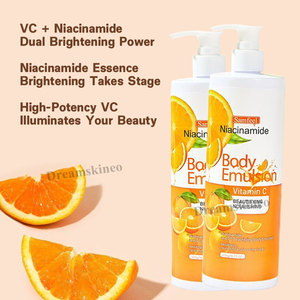 Crema Corporal Iluminadora al por Mayor, Exfoliante, Hidratante, con Niacinamida, Aloe Vera, Ácido Hialurónico, Nutritiva, Reafirmante y Blanqueadora - Product Image 3