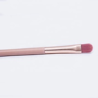 Pinceau à estomper et à estomper les imperfections DM de haute qualité, à manche en bois souple, poils synthétiques véganes, étiquette privée