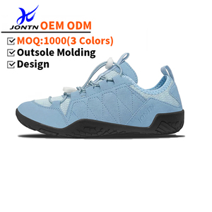 Chaussures de style urbain unisexe, tongs tendance, fabrication OEM ODM, MOQ 1000, pour femmes, techniciennes, pieds nus - Product Image 1