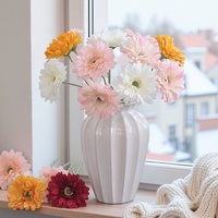 Simulierte große Zweige mit Gerbera, neue chinesische Heimdekoration, frische einzelne Chrysanthemen, Modellraum-Tischdekoration, Seidenblumen