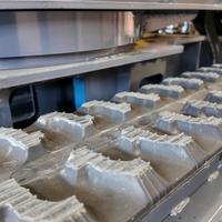 Rutschfester Gummiketten-Rotations-Raupendumper 20 °   Kletterfähigkeit Stabile Fahrbildschaffen bei Schlammigen Hängen für Betrieb in Engen Räumen