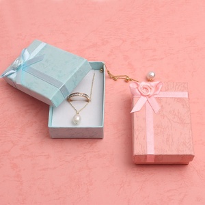 Factory Direct <strong>Rose</strong> Preserved Flower <strong>Jewelry</strong> <strong>Box</strong> with Custom logo for Necklace Ring Gift - Product Image 2