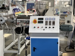 Máquina para Hacer Mangueras de Jardín de PVC, Máquina para Fabricar Mangueras Flexibles de PVC, Máquina para Fabricar Tuberías Reforzadas con Fibra de PVC con Certificación CE ISO - Product Image 6
