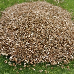 1-8Mm Chất Lượng Nguyên Vàng Quặng Nguyên Liệu Vermiculite Cho Cây Giống Tấm Cách Nhiệt Cao Su Chất độn - Product Image 5