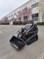 Pengiriman Gratis T360 Pengiriman Gratis Bersertifikat CE/EPA Euro 5 Mesin Pertanian Kebun Kecil Mini Crawler Skid Steer Loader