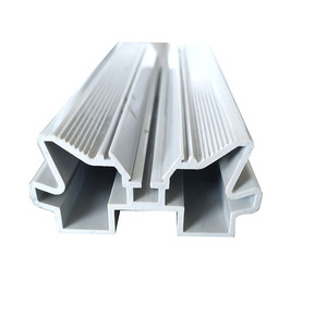 Profils extrudés en plastique Zhonghaitian de forme irrégulière pour machines de construction, durables, imperméables, sur mesure - Product Image 3