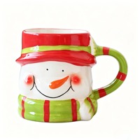 Mug en céramique 3D Bonhomme de neige souriant, avec chapeau et écharpe rayés rouge et vert, nez de carotte, tasse à chocolat chaud de Noël pour cadeau de fêtes