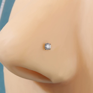 Bijoux en acier inoxydable élégants Anneau de nez en zircon pour femmes <span class=keywords><strong>Piercing</strong></span> de nez de tous les jours Bijoux de corps Nez Stud Zirconia/cubic - Product Image 4