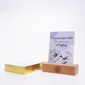 Calendario de papel de alta calidad personalizado <span class=keywords><strong>2025</strong></span>, soporte de madera y caja, tarjetas de afirmación, modelo de logotipo, naipes personalizables - Product Image 5