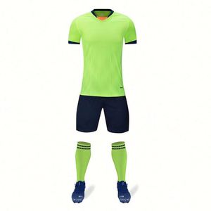 Factory Wholesale <b>Red</b> Plus Size Sportswear Breathable Quick Dry 100% Polyester Soccer Uniform With Customization Logo - Product Image 3