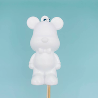 Meilleure vente DIY créatif résine porte-clés mignon dessin animé ours lapin Figurines Animal peinture motif disponible en gros