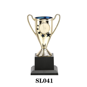 <span class=keywords><strong>Trofei</strong></span> Serie SL 2024 in Plastica PP Placcata Oro Ecologici con Figura di Dea <span class=keywords><strong>e</strong></span> Coppa SL049 - Product Image 1
