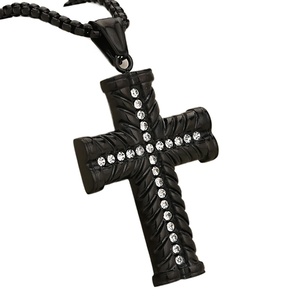 Pendentif Croix Rétro en Acier Inoxydable Sertie de Pierres, Vente en Gros, Collier Hip Hop Chrétien Or Argent Noir, Bijoux Religieux pour Hommes - Product Image 2