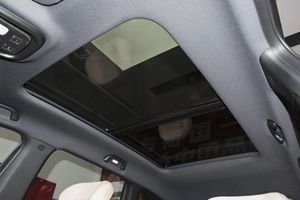 Changan CS75 Plus SUV 2026, Gris Oscuro, 5 Asientos, Techo Solar, Motor Turbo Automático, Volante a la Izquierda, Tracción AWD, Euro VI - Product Image 6