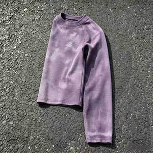 T-shirt à manches longues en tricot gaufré pour homme, violet, col rond, coupe décontractée, logo thermocollé, respirant, polyester - Product Image 2