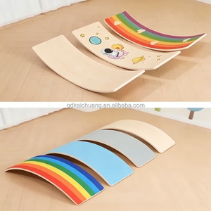 Tavola di Equilibrio Curva per Bambini, Giocattolo per Allenamento Sensoriale e Sviluppo della Coordinazione Fisica - Product Image 6