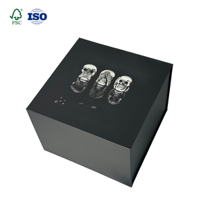 Sweat à capuche recyclable emballage cadeau noir Logo personnalisé sérigraphie boîte de papier magnétique pour vêtements - Product Image 3