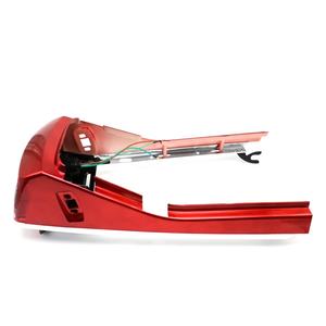 Compra caliente accesorios <span class=keywords><strong>de</strong></span> motocicleta cubierta lateral Personalización <span class=keywords><strong>de</strong></span> fábrica <span class=keywords><strong>caballo</strong></span> venta al por mayor conjunto <span class=keywords><strong>de</strong></span> capó trasero con luz trasera - Product Image 1